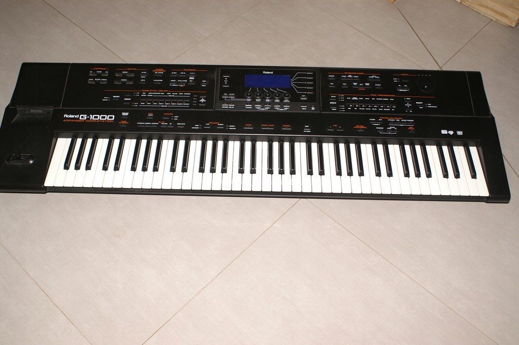 Keyboard ROLAND G1000 używany tylko hobbystycznie 11078300681