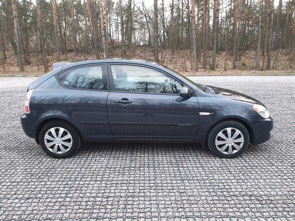 HYUNDAI ACCENT III 1.4 GL 97 KM 2006r KLIMA 8929624274