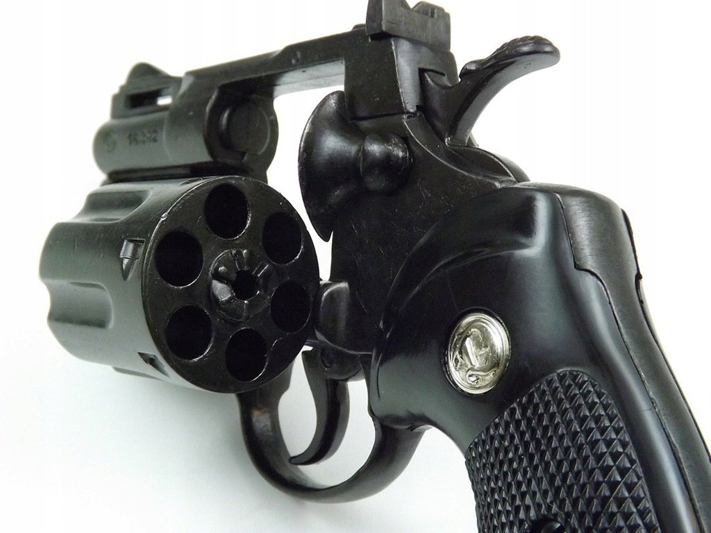 Colt 1851 navy. револьвер питон 357. пистолет револьвер кольт. реплика револьвера. Colt navy 1860.