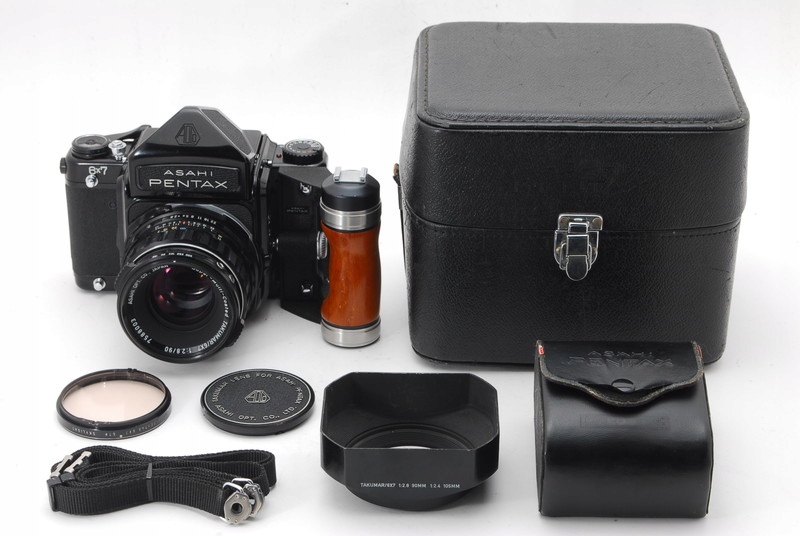 Pentax 6x7 67 [N MINT IN BOX] + 90mm F/2.8 + Grip - 8275955690