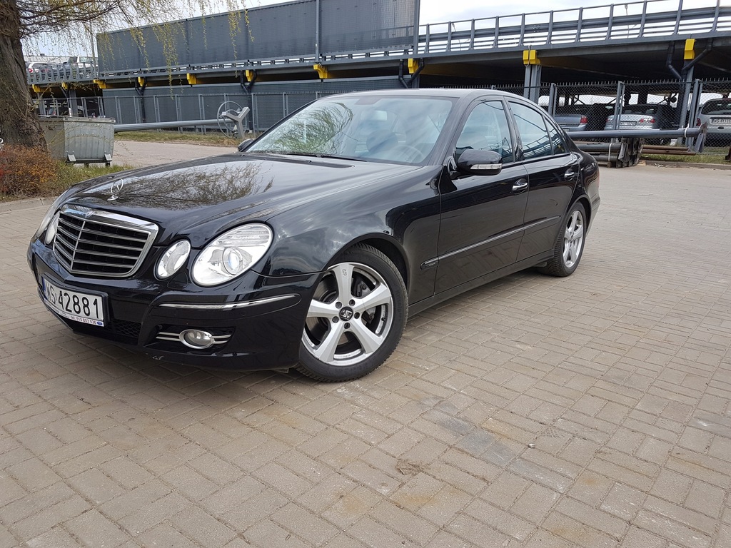 MERCEDES E W211 3,5 benz, automat, Avantgarde 8218585178