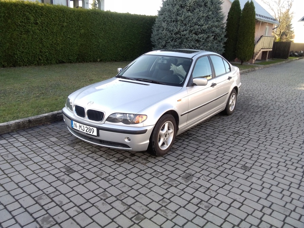 BMW 3 (E46) 318 i 118 KM opłacona