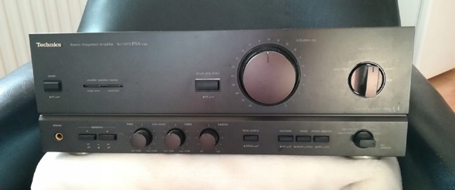 SU-V570 Technics Stereo Int Amplifier Wzmacniacz 2