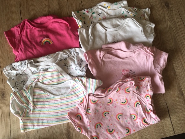 PRIMARK 7 X BODY 12-18 M 86 CM