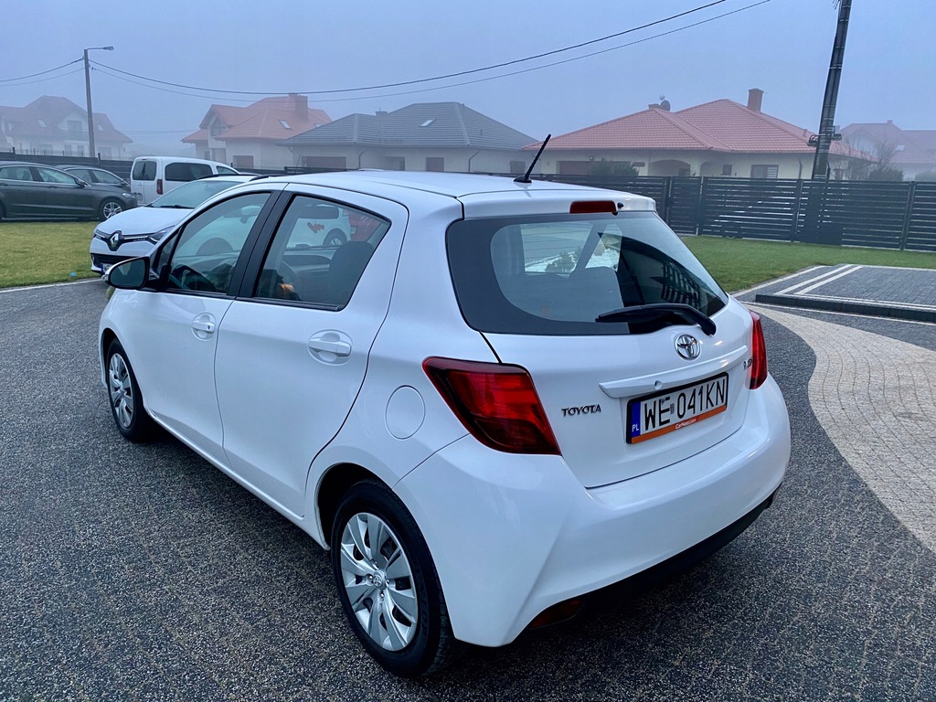 Купить ПОЛЬСКИЙ САЛОН-САЛОН TOYOTA YARIS 5D 90KM Дилерский центр KLIMA 1 WLAS: отзывы, фото, характеристики в интерне-магазине Aredi.ru