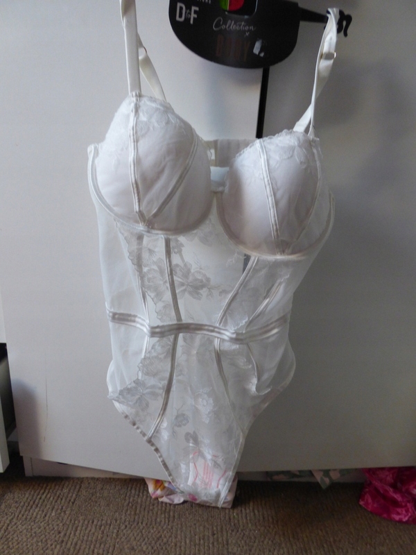 PRIMARK SLICZNE BODY WHITE TIUL SEXY LACE 75G