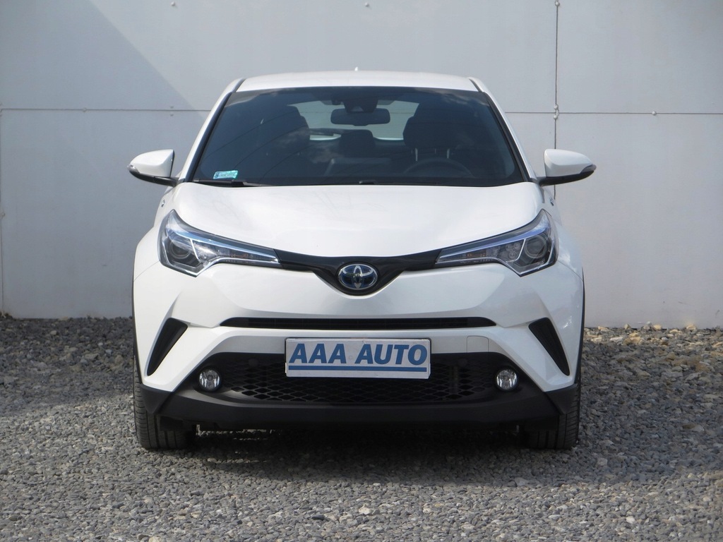 Купить Toyota C-HR 1.8 Hybrid, Салон Польша: отзывы, фото, характеристики в интерне-магазине Aredi.ru