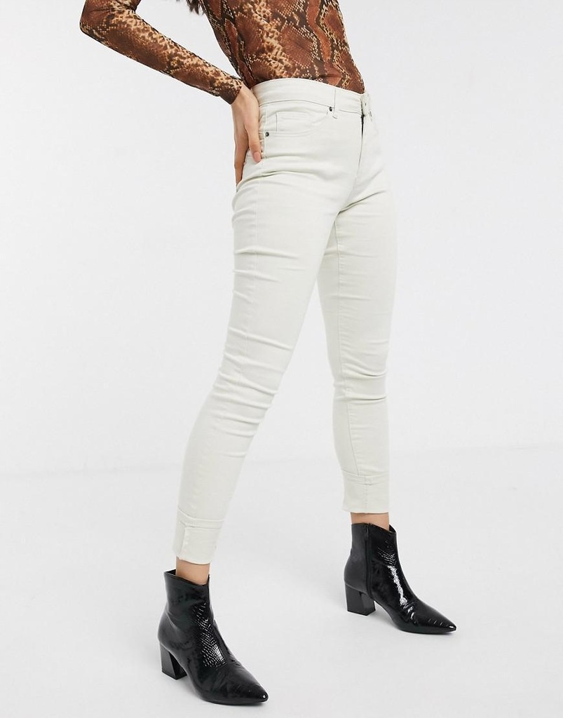 27H068 VERO MODA__XXZ SPODNIE JEANS RURKI__S