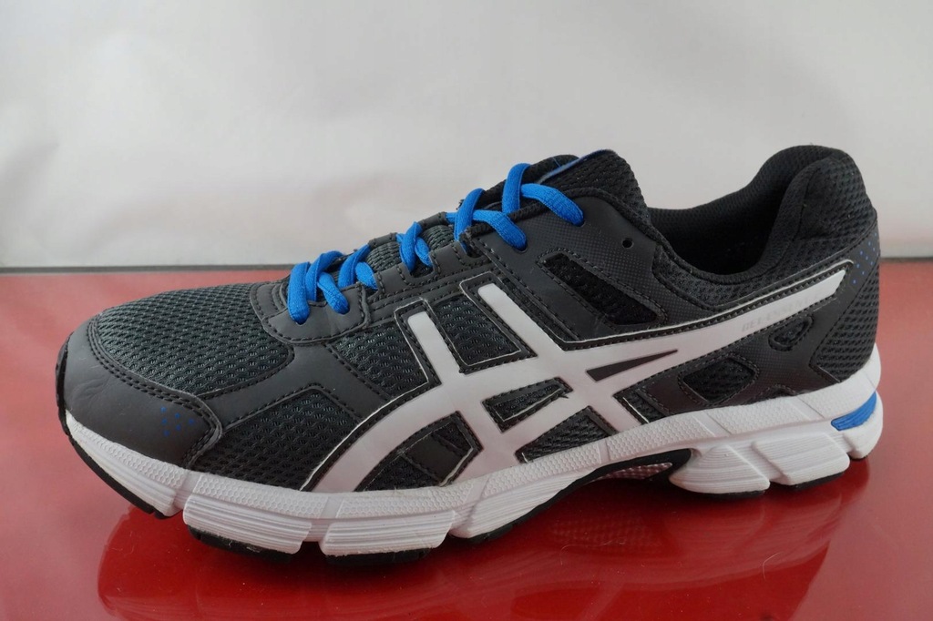 asics gel essent 2
