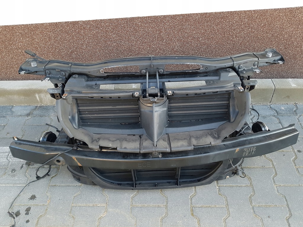 Pas przedni belka żaluzja BMW E90 E91 LIFT LCI