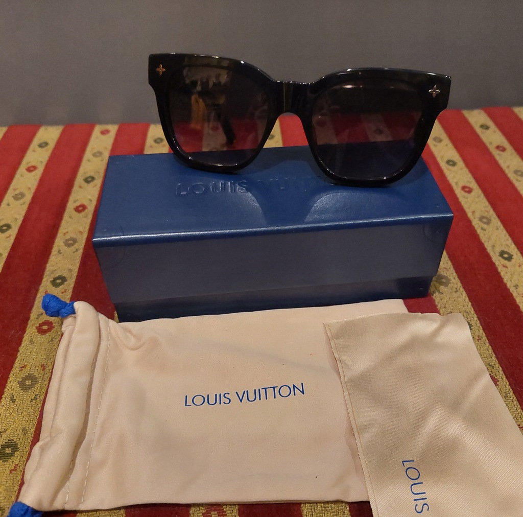 CZARNE OKULARY PRZECIWSŁONECZNE LOUIS VUITTON