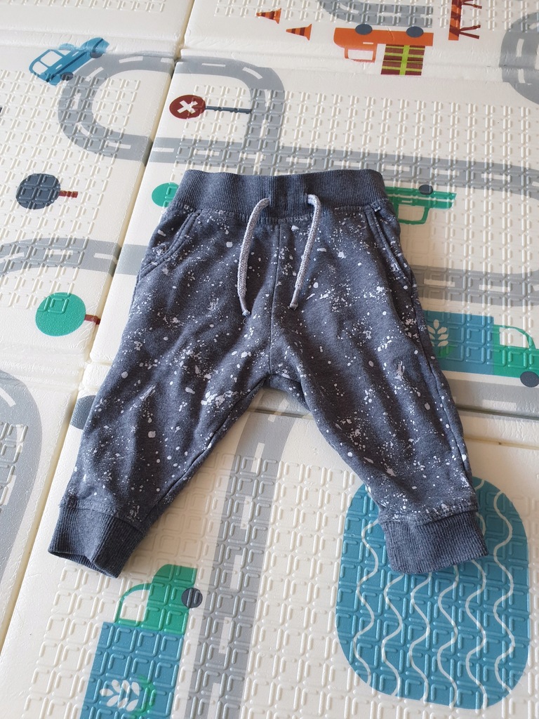 Spodenki dresowe Mothercare 6-9M 69-74