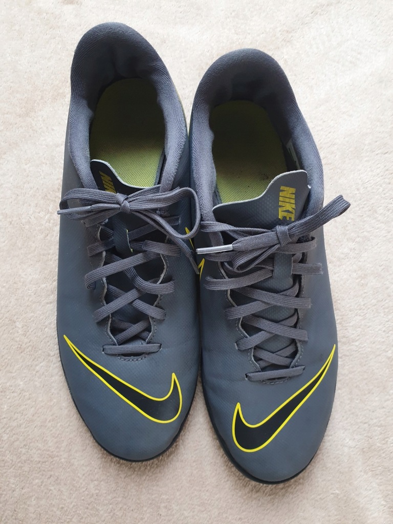 Buty Nike Mercurial Vapor 12 Academy IC rozmiar 44