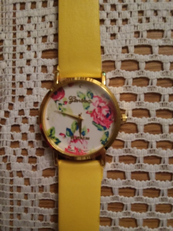 Zegarek kwiatowy żółty- dekoracyjny :)