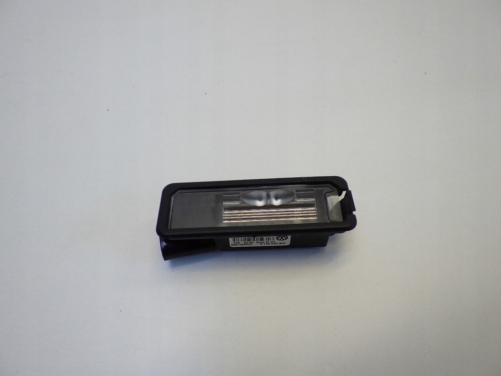 VW GOLF VIII 8 2021 LAMPKA OŚWIETLENIE TABLICY LED