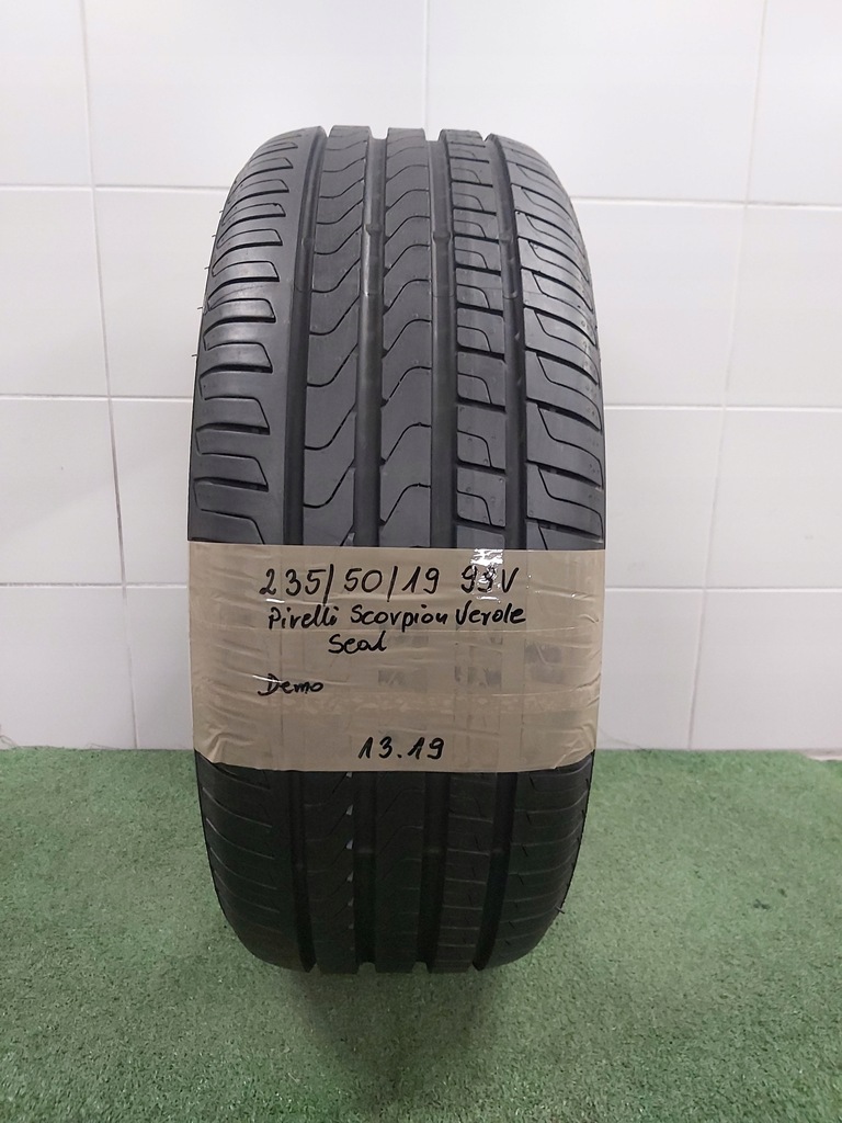 235 50 19 PIRELLI SCORPION VERDE 99V