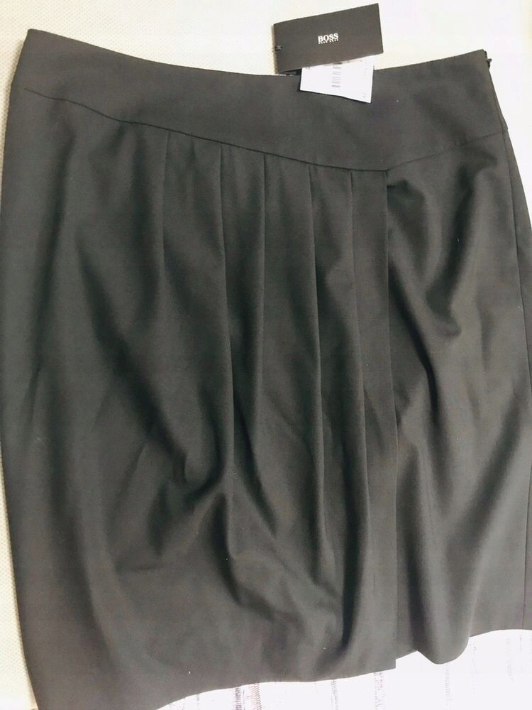 Hugo Boss czarna garsonka komplet 42 XL