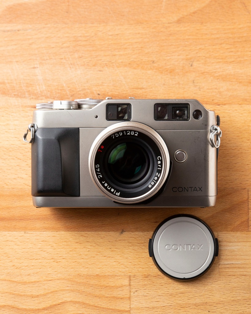 Contax G1 + Planar 45mm f2 + Dekielek - 12164690871