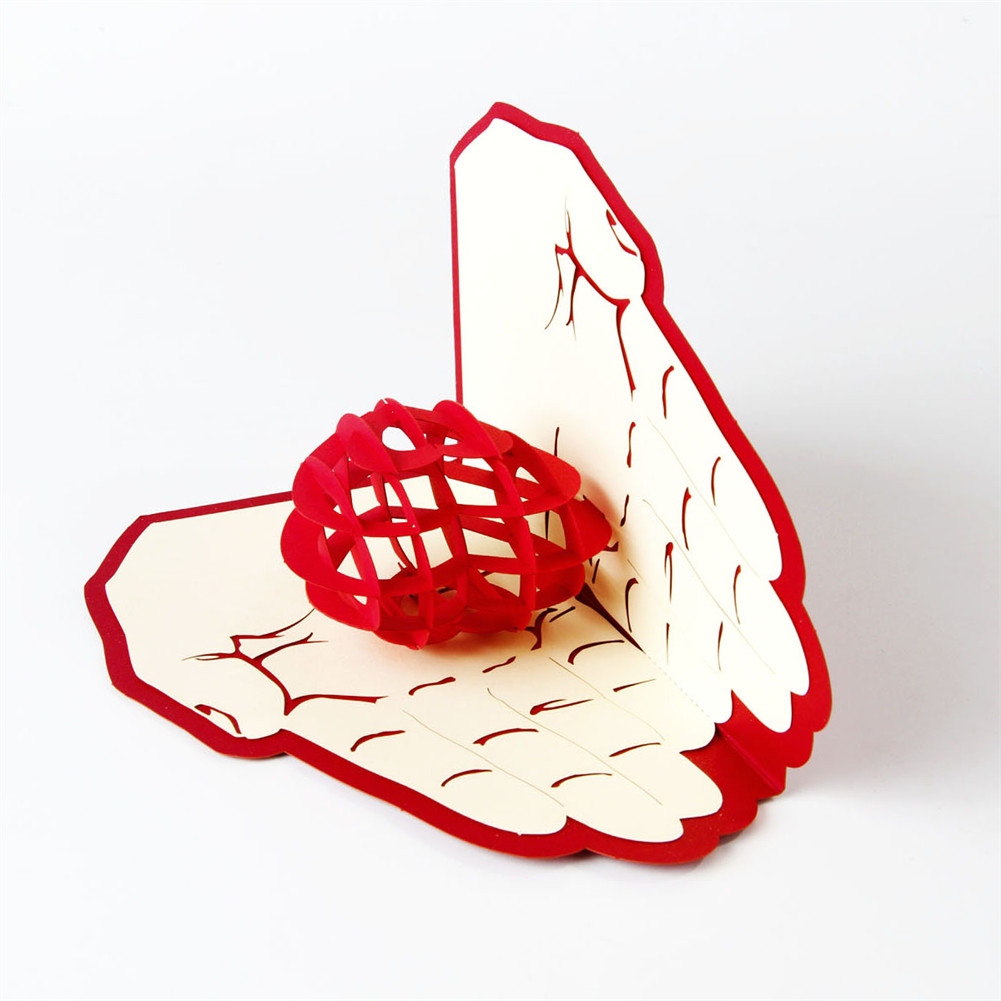 Купить Сердце в руках 3D-открытка Любовь Подарок на День святого Валентина: отзывы, фото, характеристики в интерне-магазине Aredi.ru