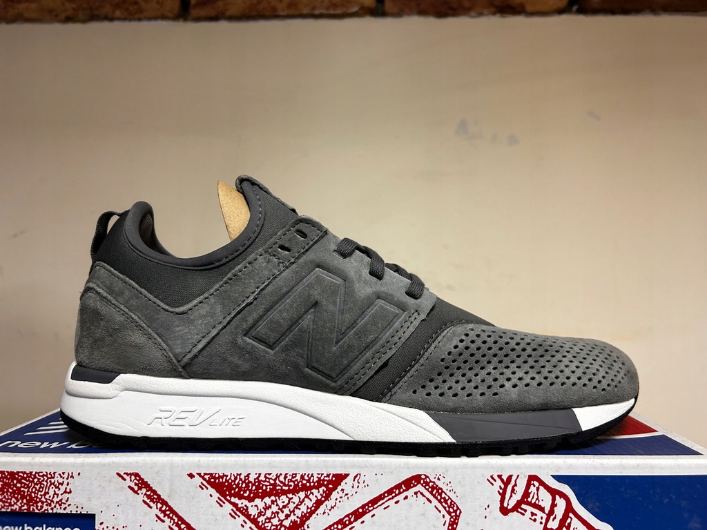 New balance best sale mrl247ly