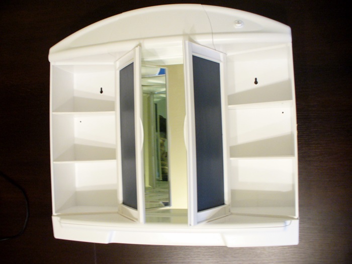 Купить Подвесной шкаф для ванной комнаты с зеркалом и подсветкой -: отзывы, фото, характеристики в интерне-магазине Aredi.ru