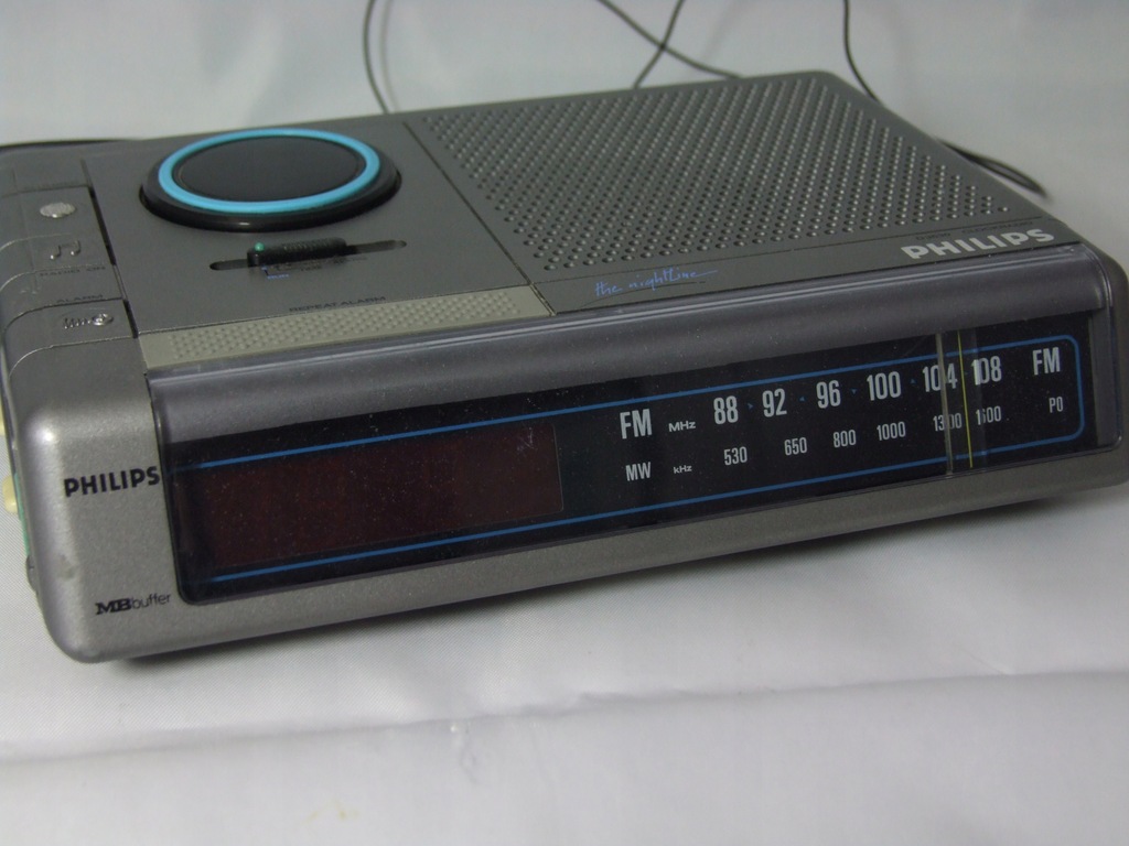 Radio z budzikiem Philips D3630