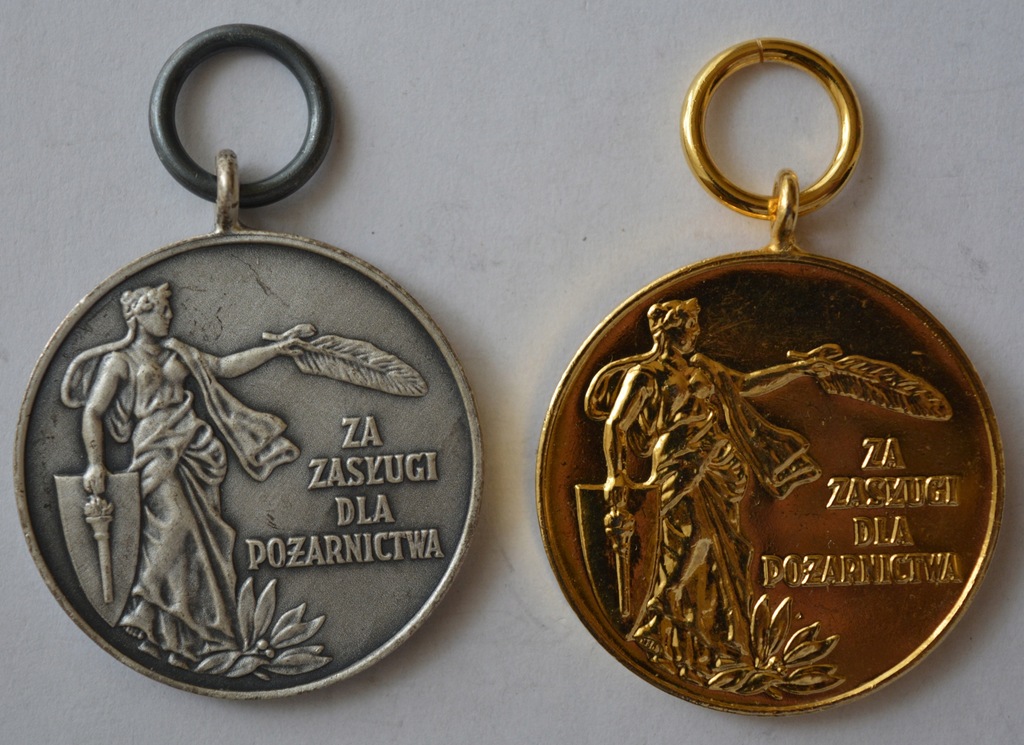 Za Zasługi Dla Pożarnictwa (III RP) 2 medale