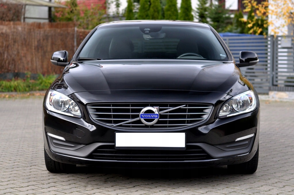 Купить КРАСИВЫЙ V60 В ИДЕАЛЬНОМ СОСТОЯНИИ 2.0D 150KM NAVI LED 2015 г.!: отзывы, фото, характеристики в интерне-магазине Aredi.ru