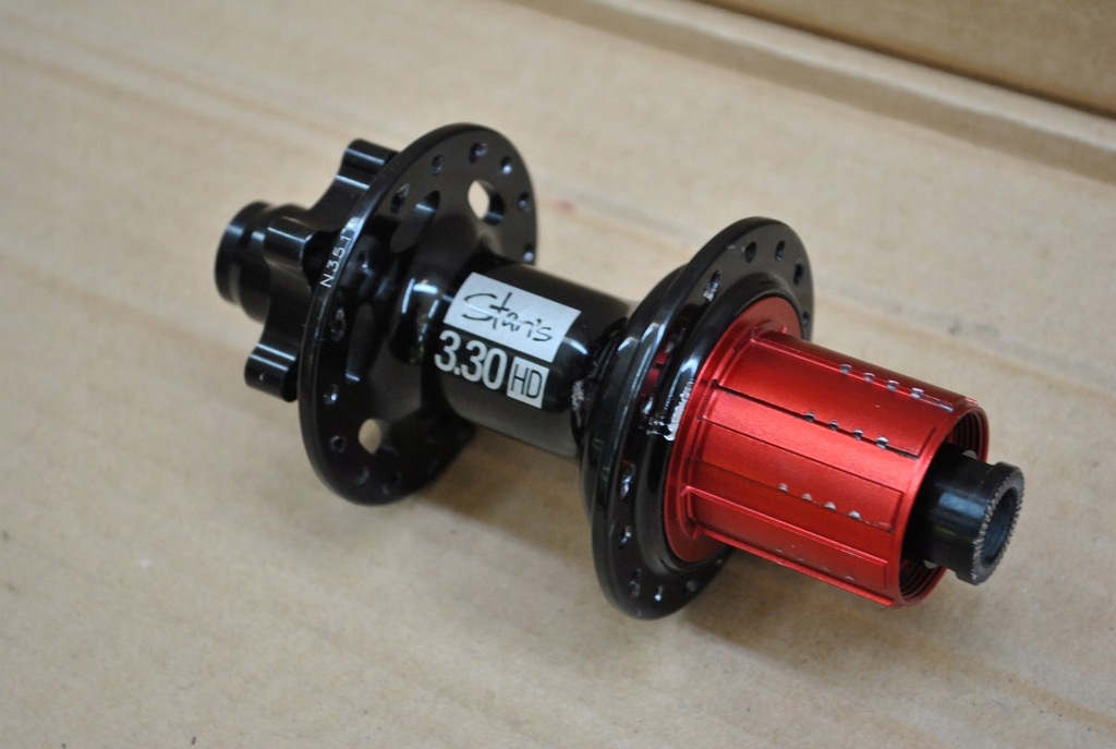 STAN'S 3.30 HD piasta tył 142x12 mm Shimano 32H 7677071743