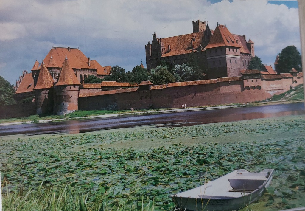 POLAND PAVILION EXPO 92 - MALBORK - JAN MOREK