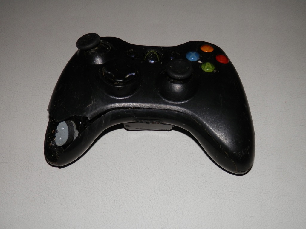 Xbox 360 Pad bezprzewodowy uszkodzony