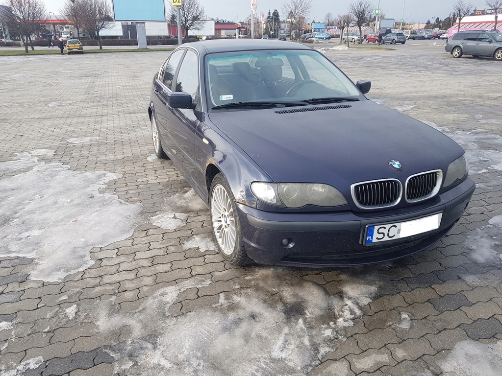 BMW 330 XD 7866684625 oficjalne archiwum Allegro