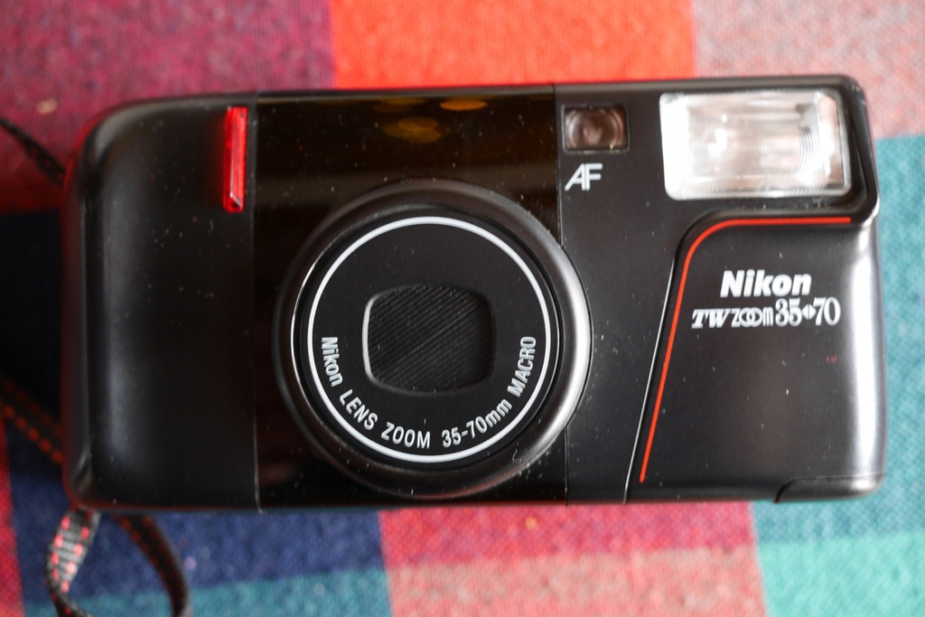 Nikon TW Zoom 35-70mm Macro.