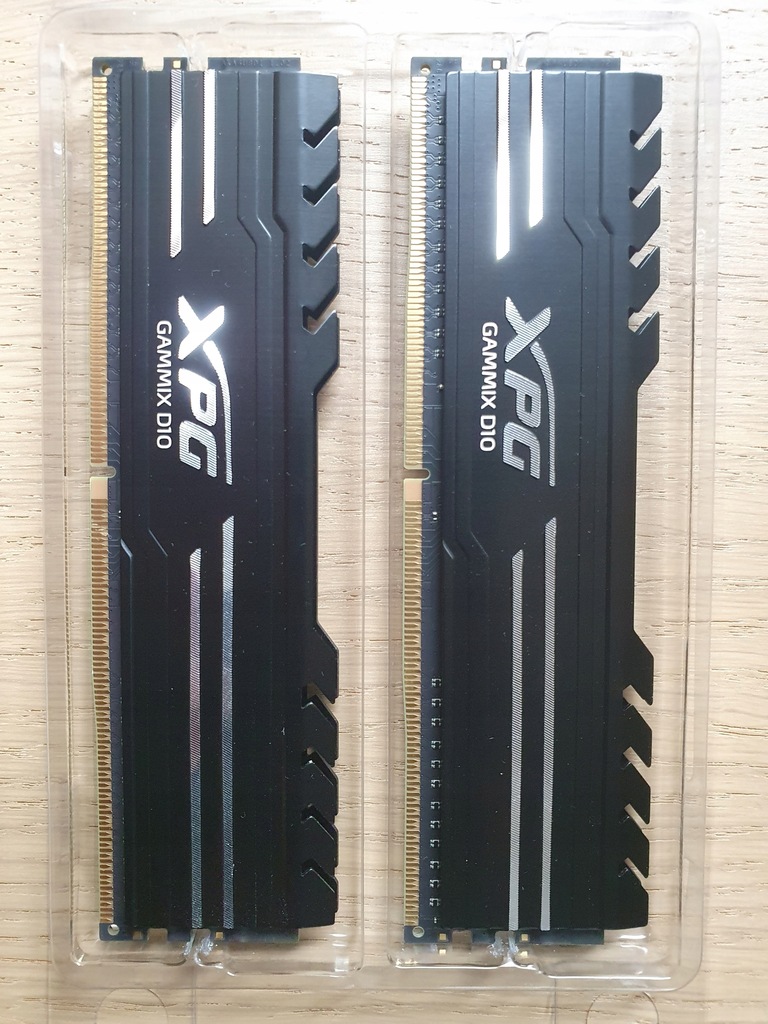 ADATA XPG GAMMIX D10 DDR4 3200 DIMM 16GB (2x8)