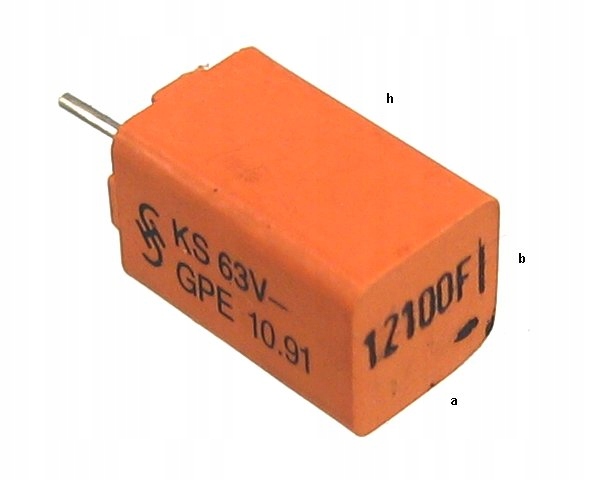 Kondensator precyzyjny 1% 12,1nF/63V - 25 sztuk