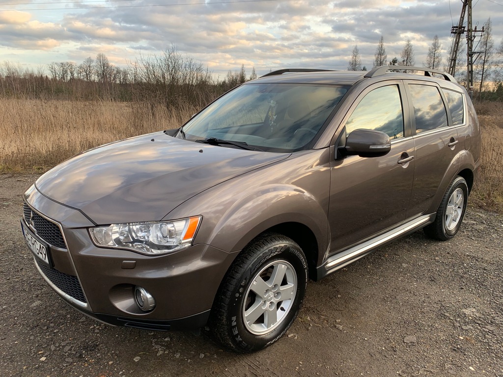 Купить Mitsubishi Outlander Два набора цветов: отзывы, фото, характеристики в интерне-магазине Aredi.ru