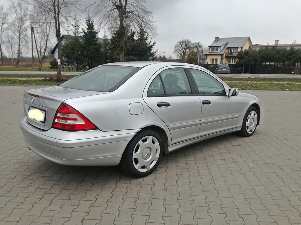 Купить Mercedes Sedan 2.2 CDI АКПП оригинал, без ржавчины: отзывы, фото, характеристики в интерне-магазине Aredi.ru