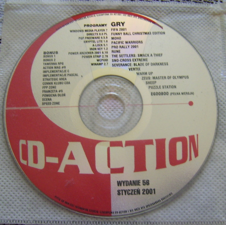 CD ACTION 2001