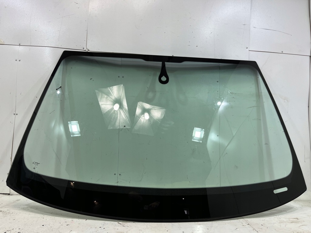SZYBA PRZEDNIA AUDI A4 B8 POD SENSOR
