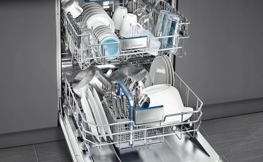 Купить посудомоечную бу. Посудомоечная машина Грюндик. Посудомойка Grundig. Посудомоечная машина Grundig gsvp3150q. Посудомоечная машина Grundig gnv41825.
