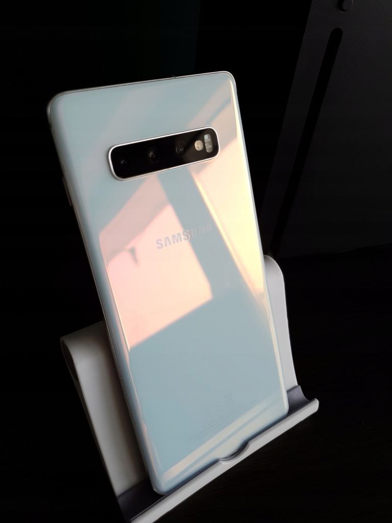s10 plus prism white