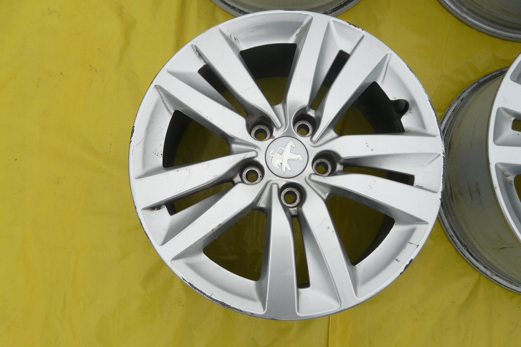 PEUGEOT 308 T9 FELGI ALUMINIOWE 16'' 9677989577