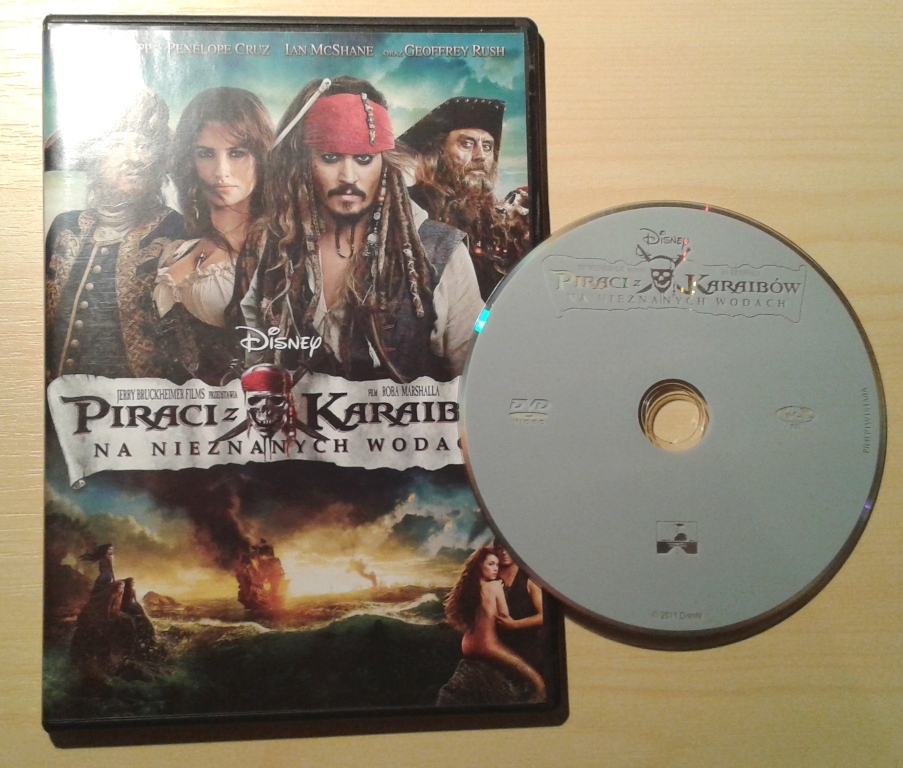 PIRACI Z KARAIBÓW NA NIEZNANYCH WODACH film DVD