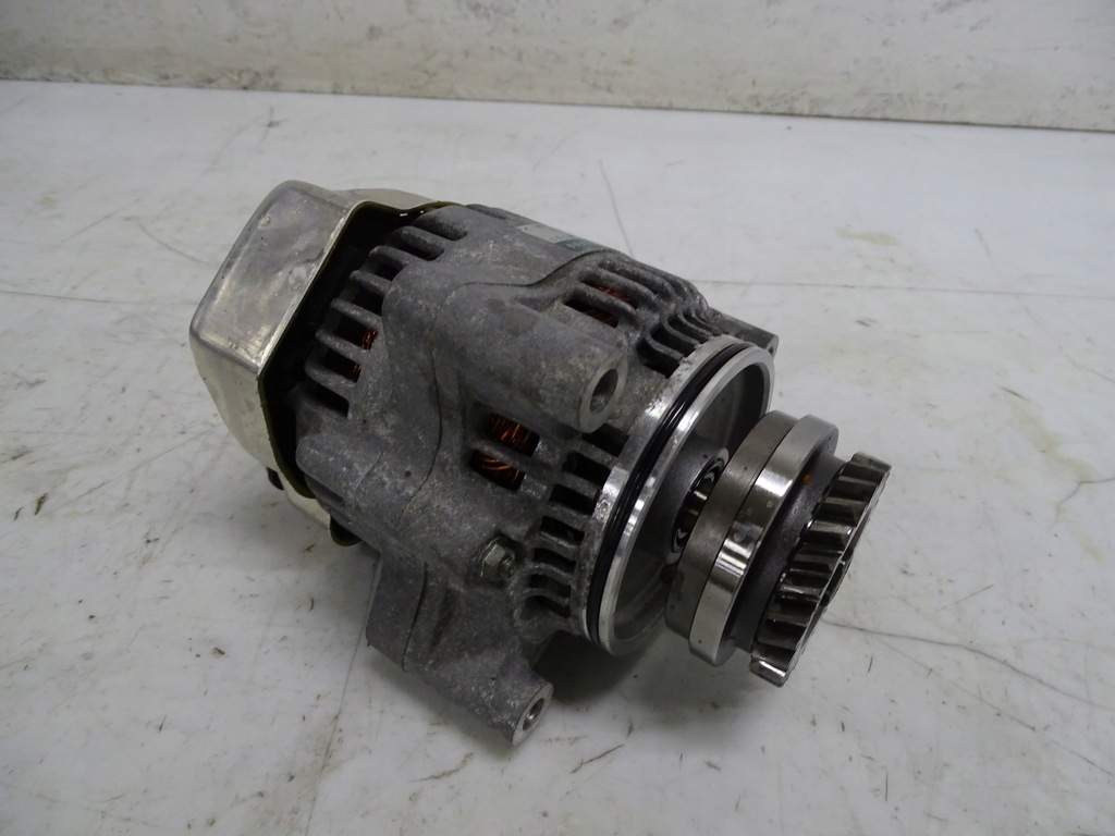 Suzuki Bandit GSF 1200 0506 Alternator Stojan 13213437836