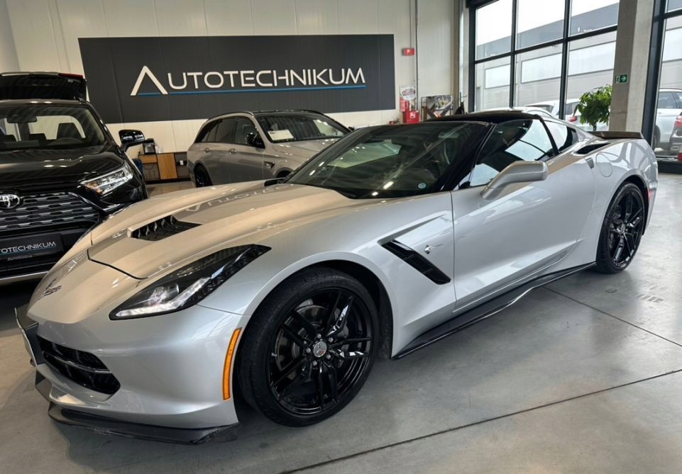 Chevrolet Corvette Targa, Karbon, Super stan