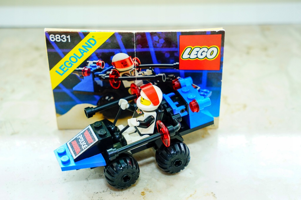 Lego 6831 Space police