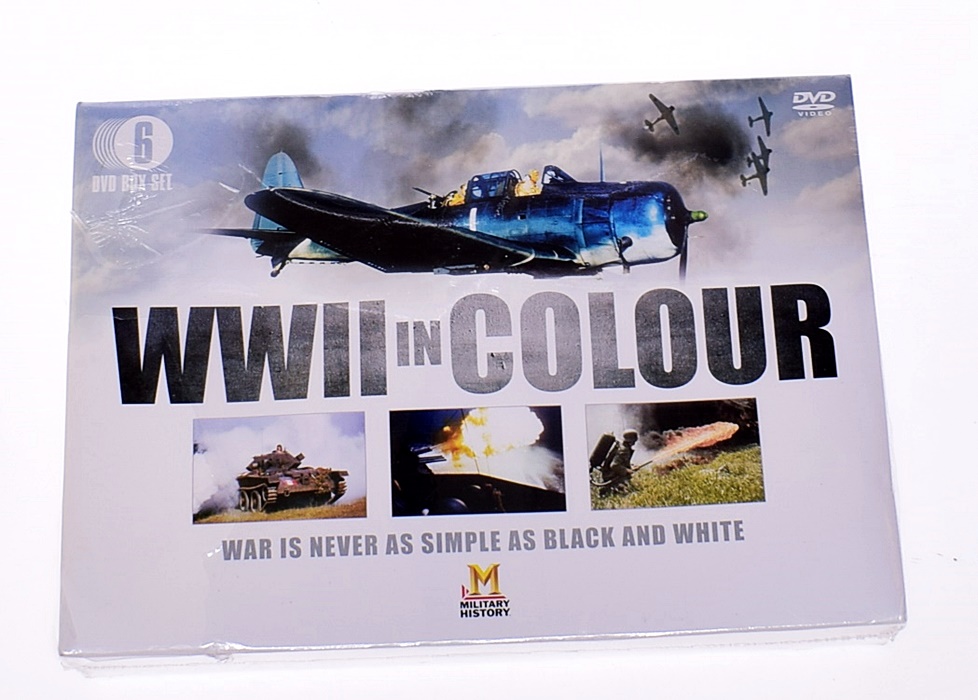 9321-1 ....WWII IN COLOUR... FILM WOJENNY NA DVD