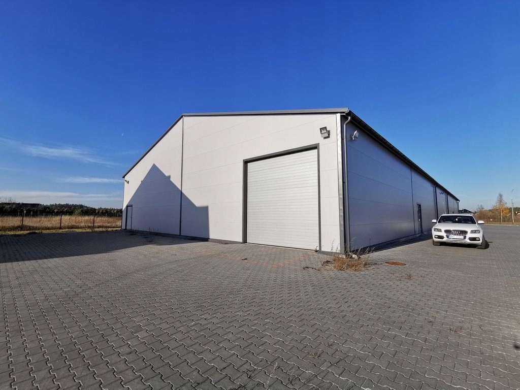Biuro, Różan, Różan (gm.), 18000 m²