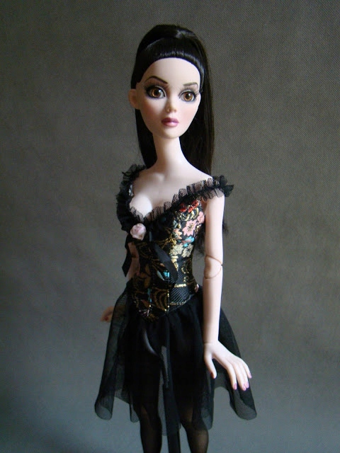 Evangeline Ghastly Dreamstate Tonner