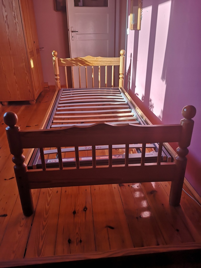 Łóżko sosnowe rama łóżka 100x210 + stelaż regulow